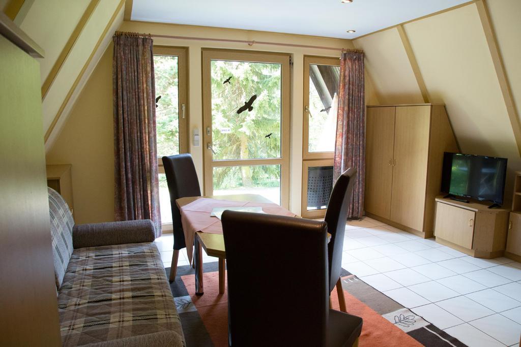 Hotel Reifenstein Kleinbartloff Bagian luar foto