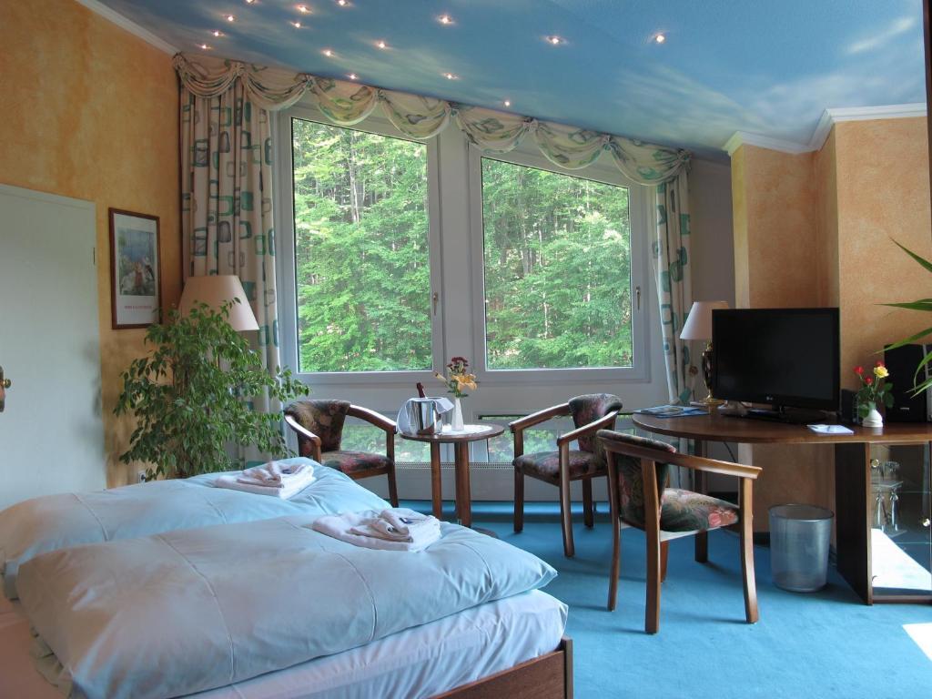 Hotel Reifenstein Kleinbartloff Ruang foto