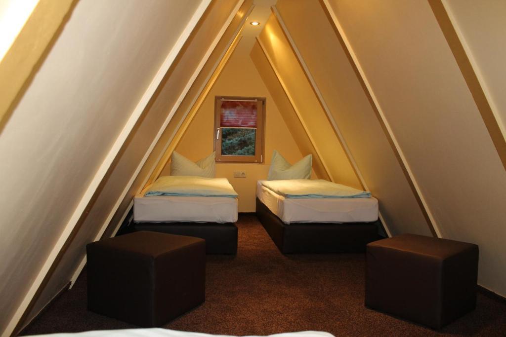 Hotel Reifenstein Kleinbartloff Ruang foto